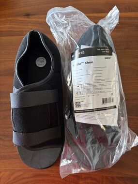 NWT Darco Post op Surgical Softie Shoe STM3B | Men’s Large
